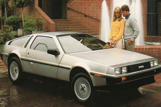 DeLorean DMC-12